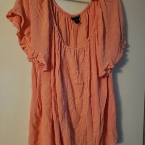 Size 4 (24/26) Torrid linen blouse